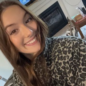 Meet your Posher, Stevee